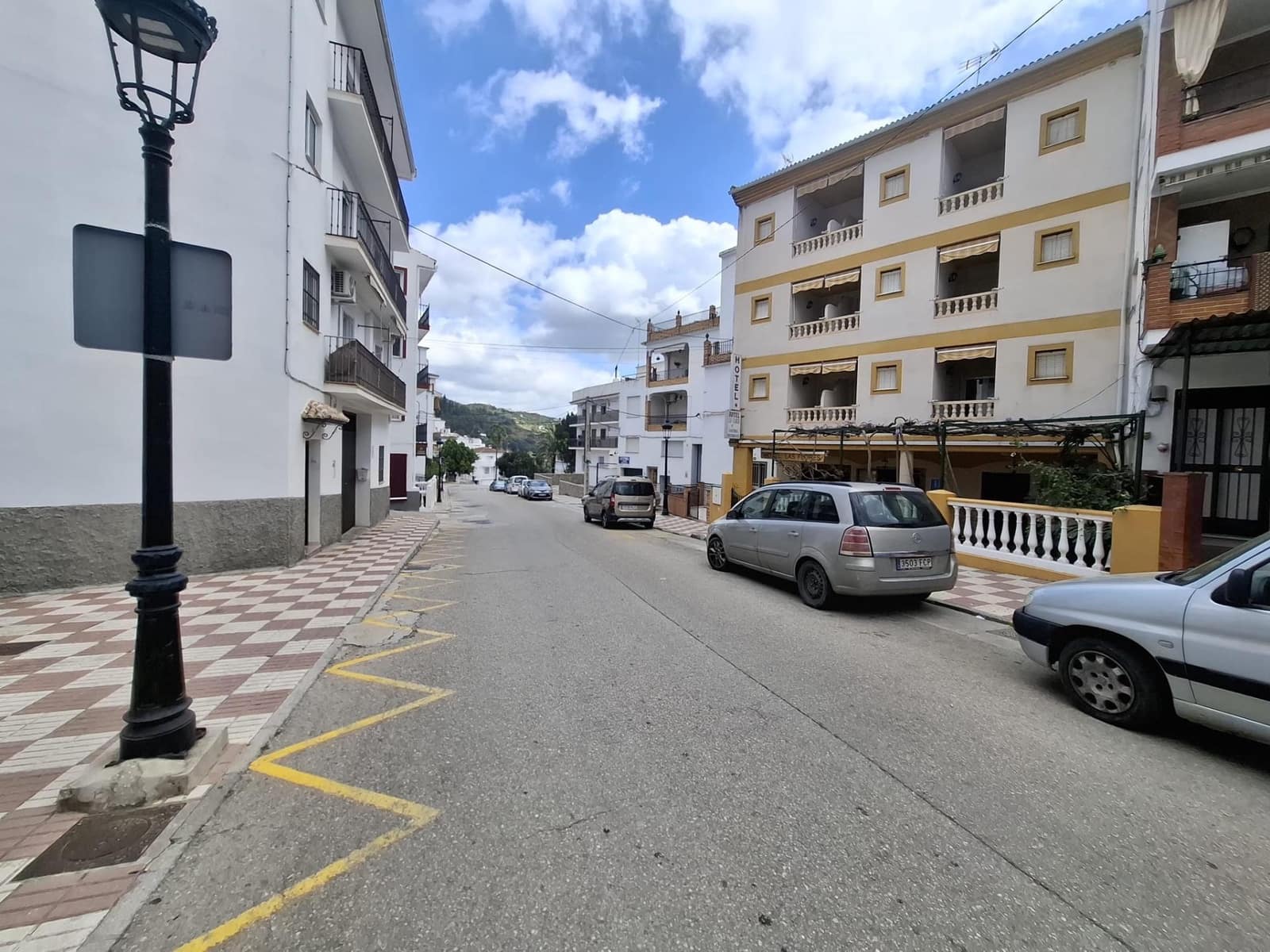 30 soveværelse Hotel til salg i Tolox med garage - € 890.000 (Ref: 9735819)