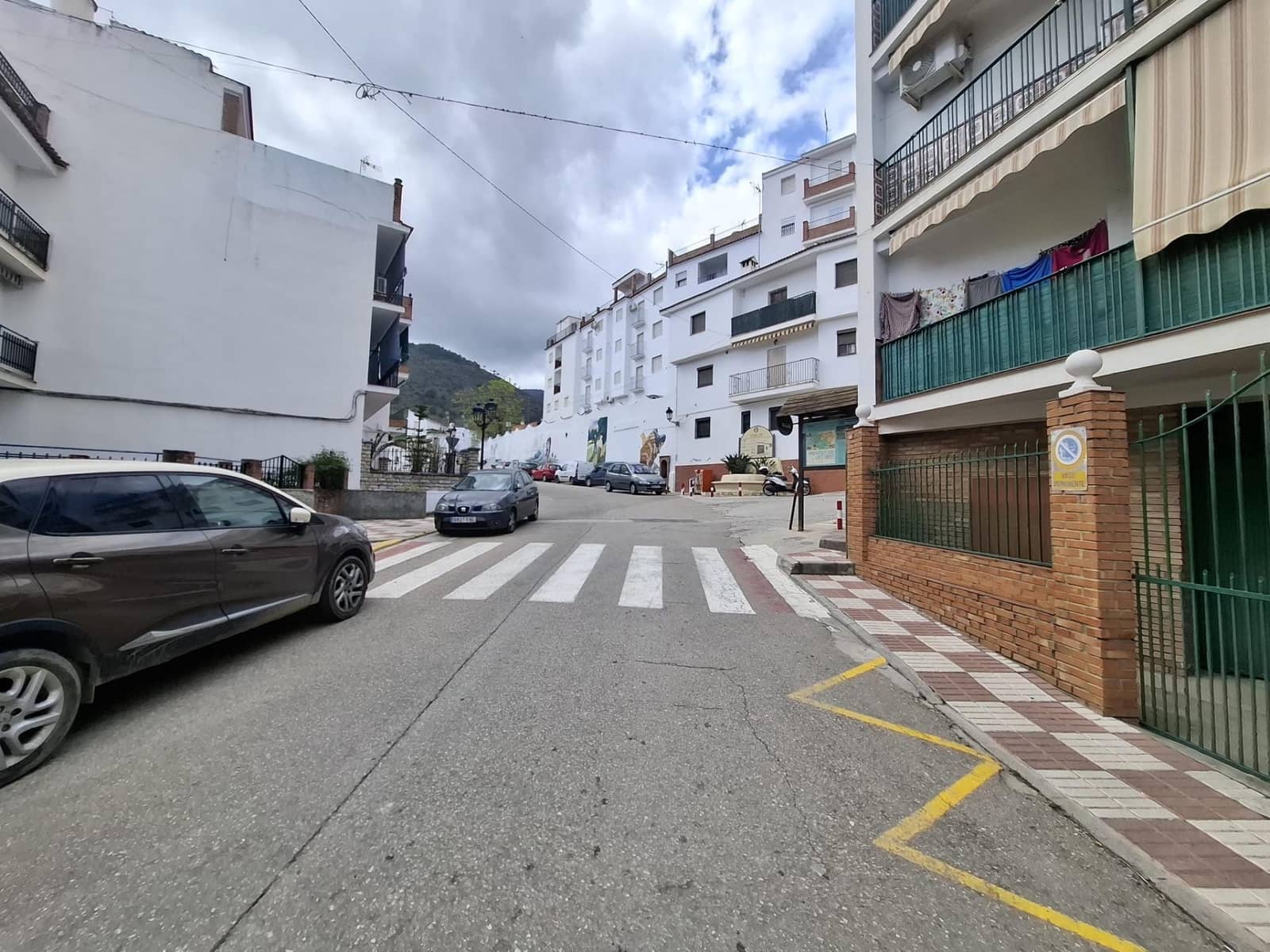 30 soveværelse Hotel til salg i Tolox med garage - € 890.000 (Ref: 9735819)