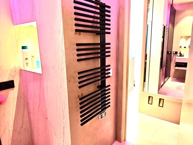 8 slaapkamer Flat te koop in Centro Historico, Málaga stad - € 1.250.000 (Ref: 9759174)