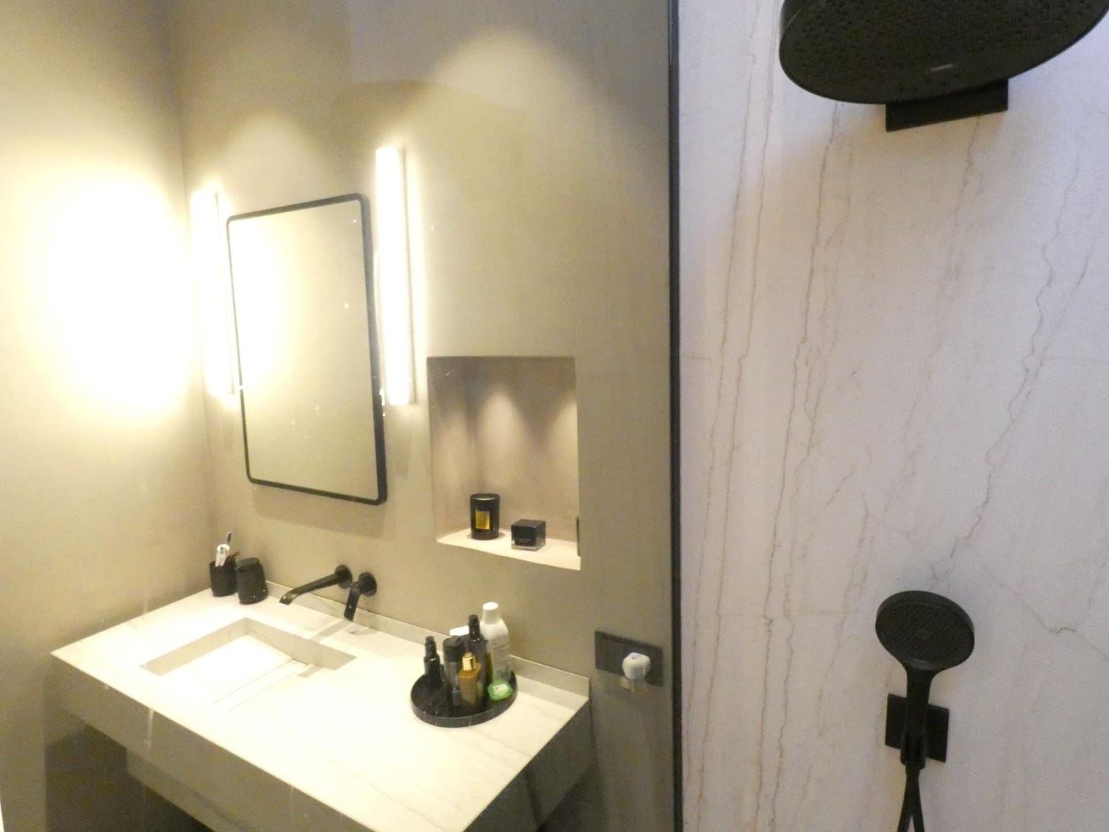 8 slaapkamer Flat te koop in Malaga stad - € 1.250.000 (Ref: 9759174)