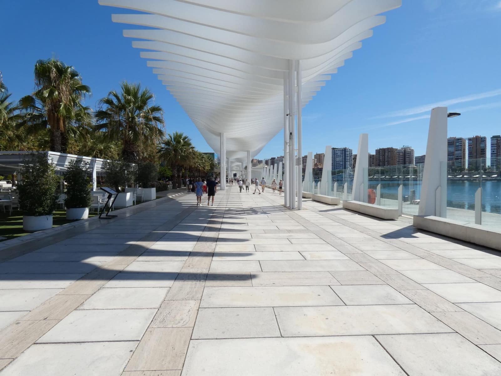 8 slaapkamer Flat te koop in Malaga stad - € 1.250.000 (Ref: 9759174)