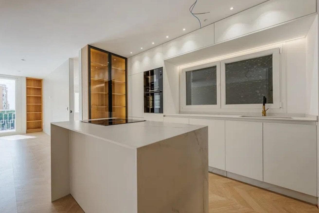 3 sovrum Lägenhet till salu i Malaga stad - 890 000 € (Ref: 9780774)