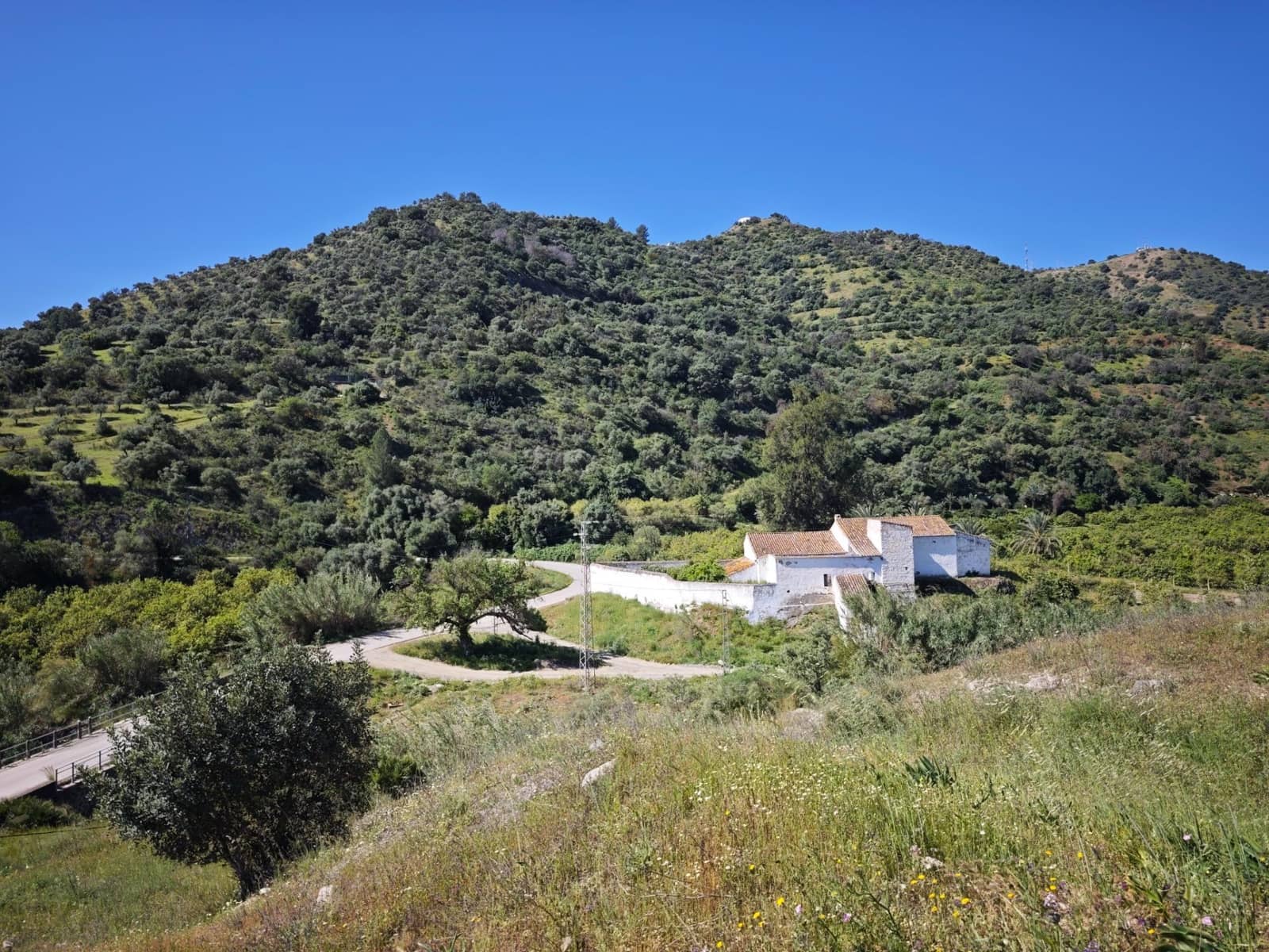 Finka/Dom wiejski na sprzedaż w Pizarra z garażem - 380 000 € (Ref: 9787021)