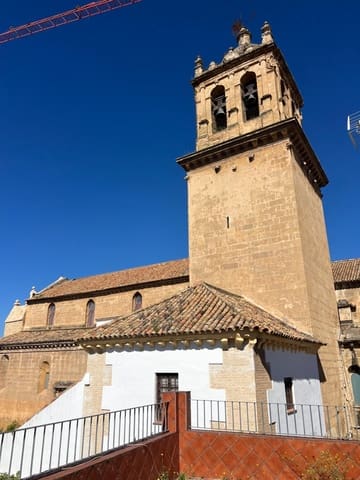 Komercyjne na sprzedaż w Ollerías, Miasto Kordoba - 100 000 € (Ref: 9797340)