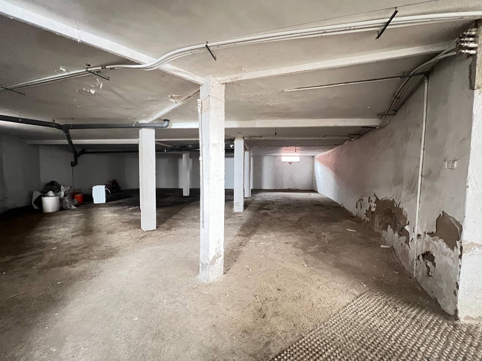 Comercial para venda em Cordova cidade - 100 000 € (Ref: 9797340)