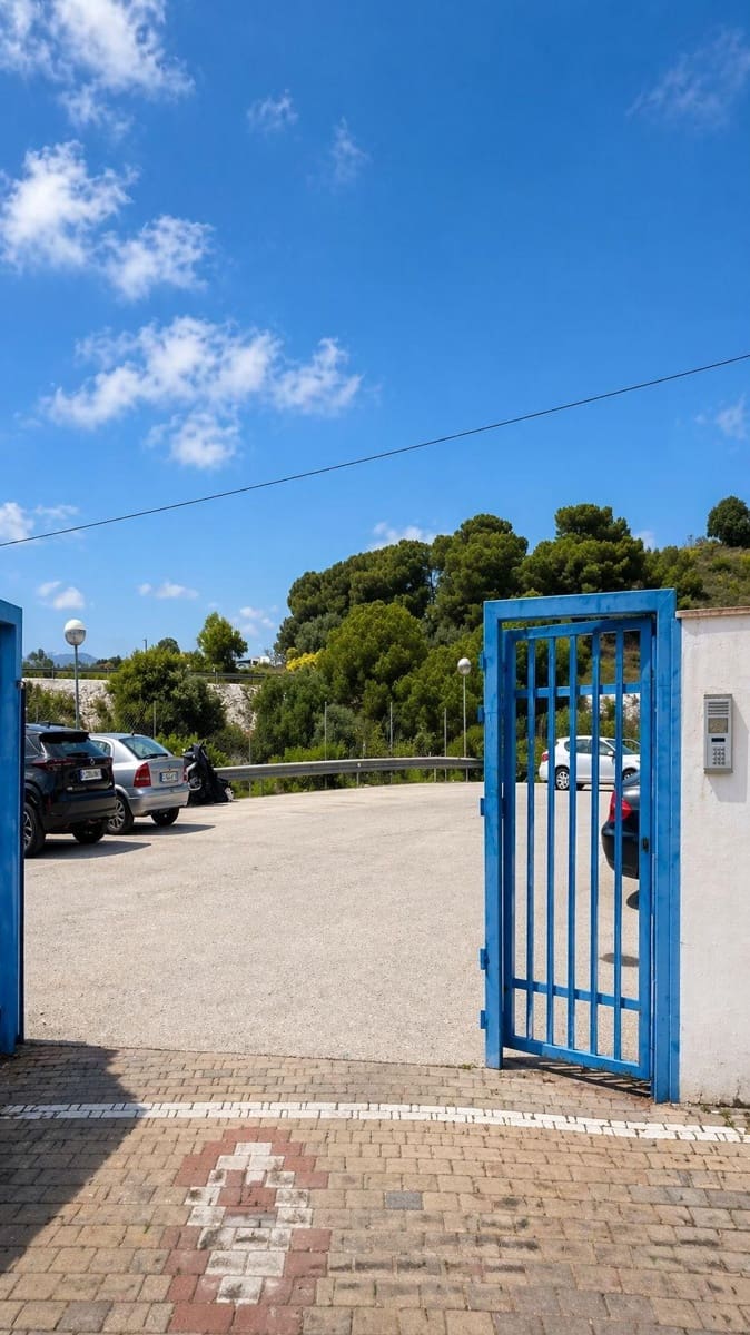 2 bedroom Flat for rent in Chilches with garage - € 800 (Ref: 9812322)