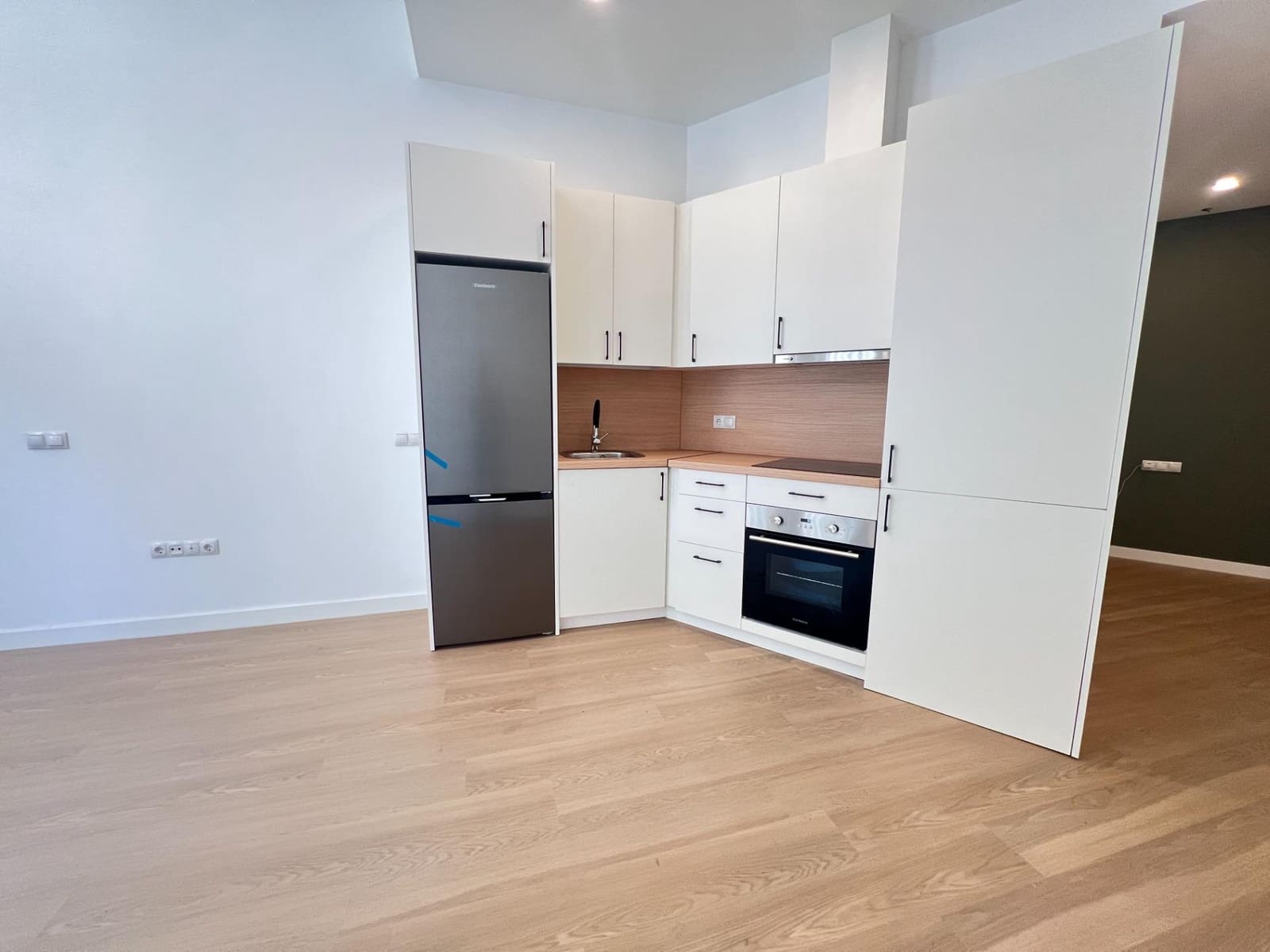 1 soveværelse Studio til salg i Malaga by - € 189.000 (Ref: 9820404)