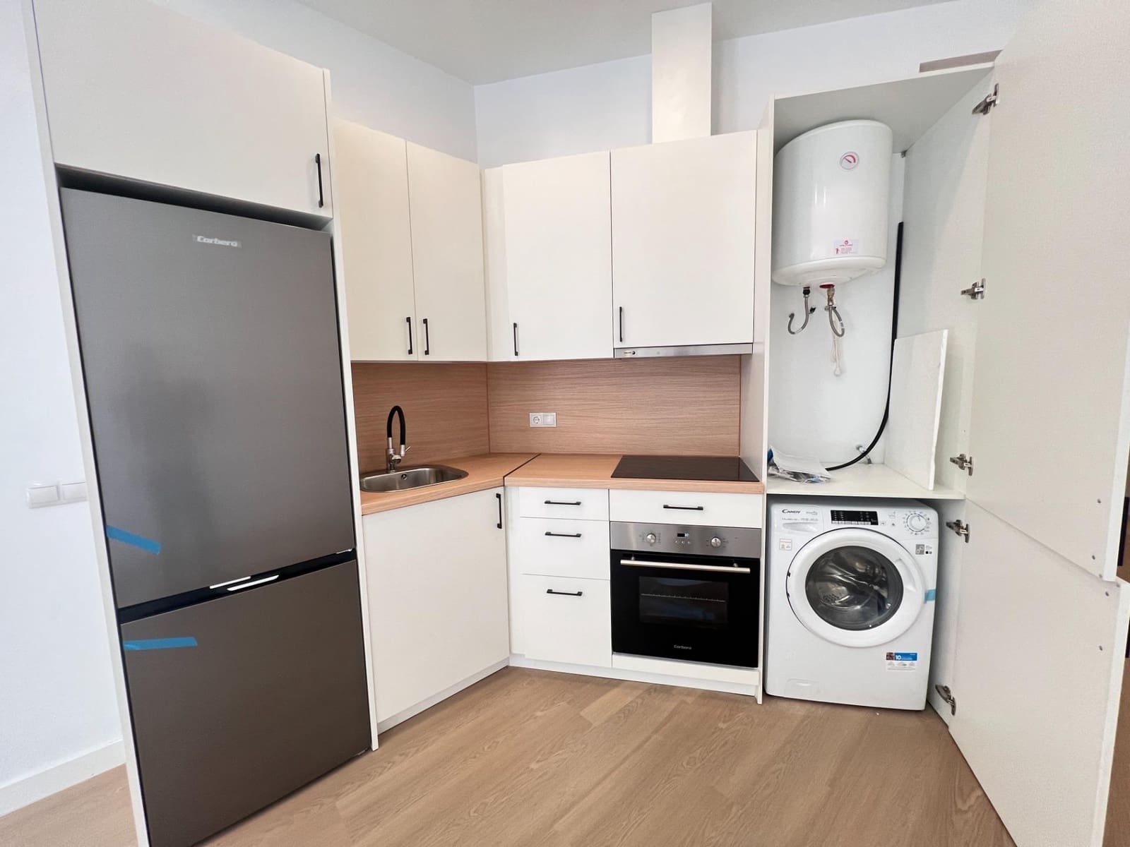 1 soveværelse Studio til salg i Malaga by - € 189.000 (Ref: 9820404)
