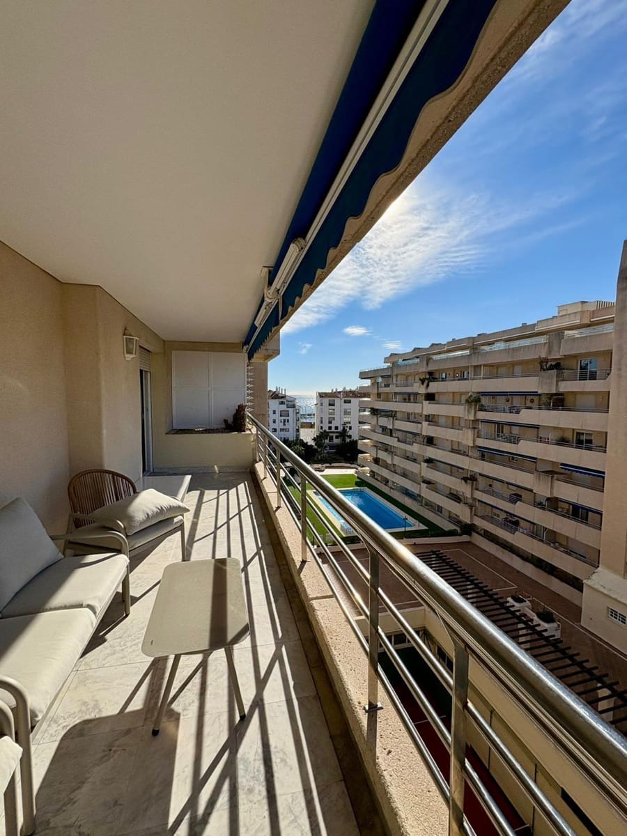 2 soveværelse Lejlighed til salg i Marbella med swimmingpool garage - € 629.000 (Ref: 9820406)