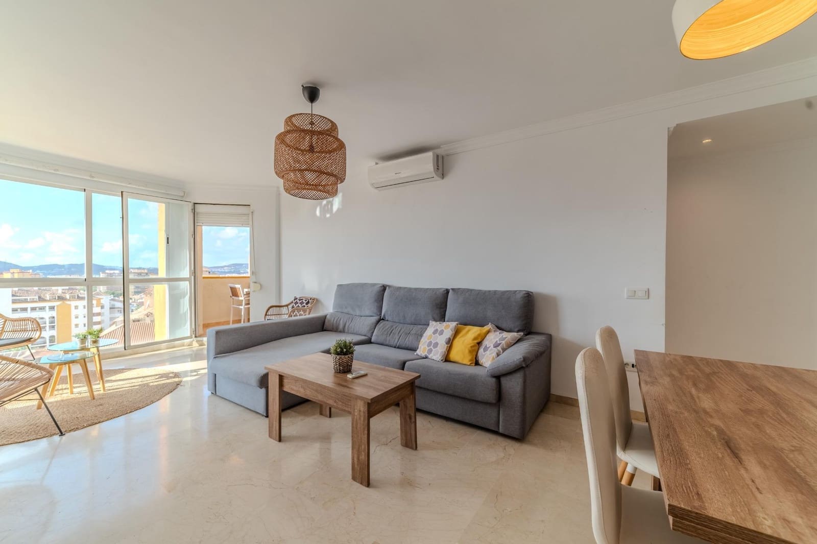 2 soverom Penthouse til salgs i Fuengirola med svømmebasseng - € 450 000 (Ref: 9833921)