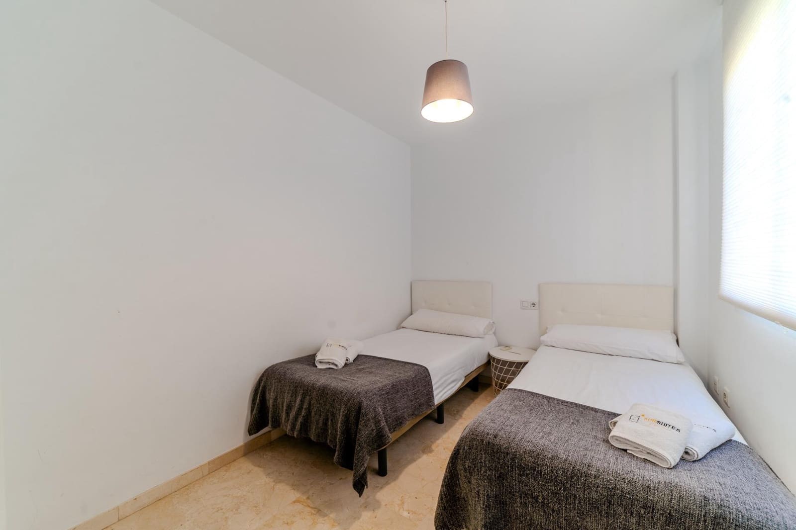 2 soverom Penthouse til salgs i Fuengirola med svømmebasseng - € 450 000 (Ref: 9833921)