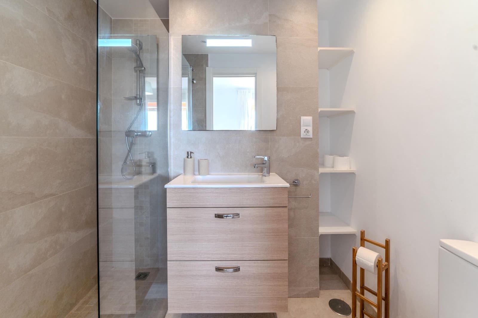 2 soverom Penthouse til salgs i Fuengirola med svømmebasseng - € 450 000 (Ref: 9833921)