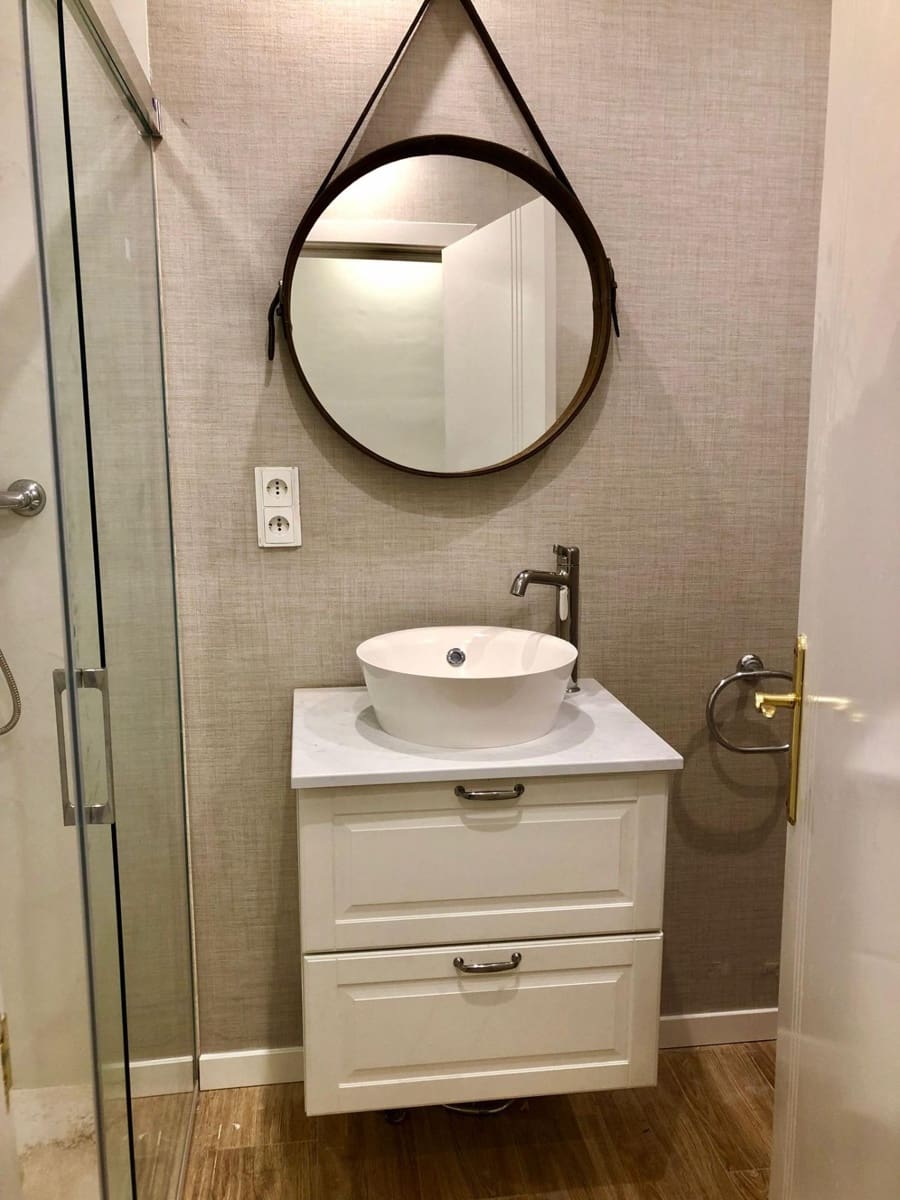 Appartement de 2 chambres à louer à Malaga ville avec garage - 1 350 € (Ref: 9833923)