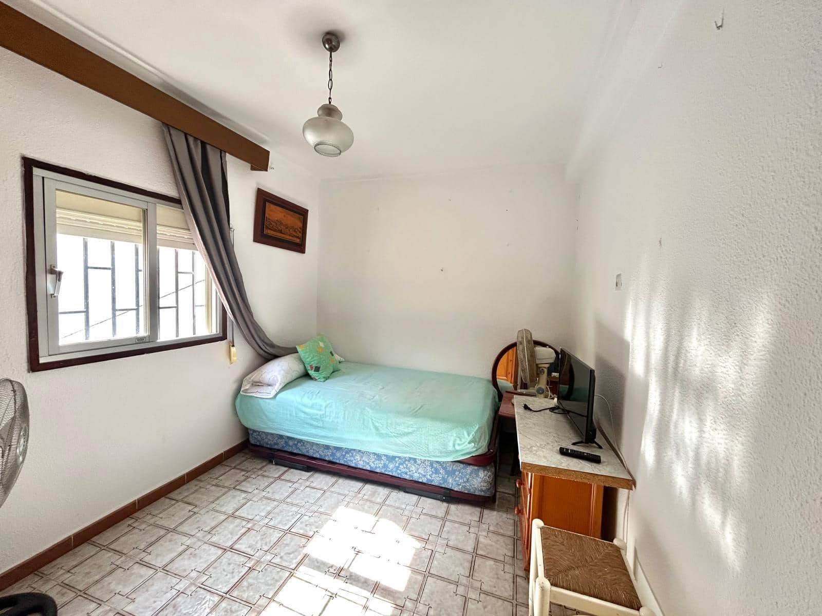 3 bedroom Townhouse for sale in Malaga city - € 345,000 (Ref: 9836583)