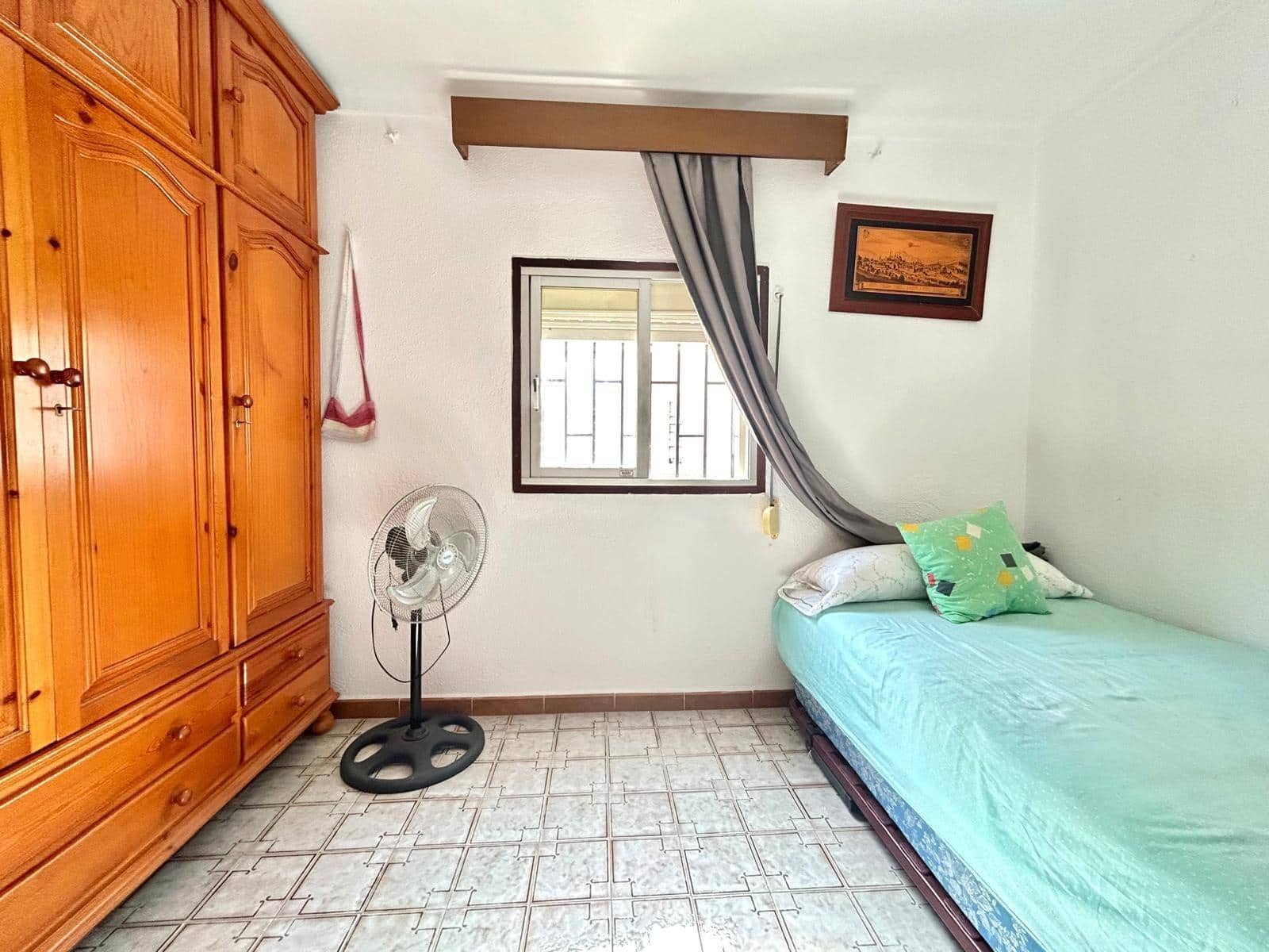 3 bedroom Townhouse for sale in Malaga city - € 345,000 (Ref: 9836583)