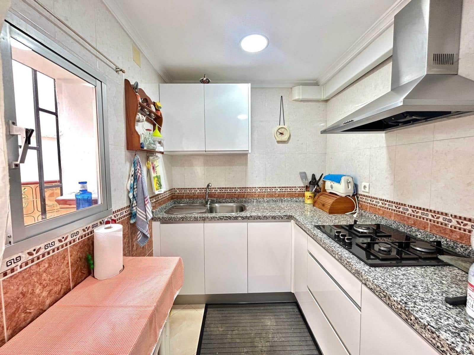 3 bedroom Townhouse for sale in Malaga city - € 345,000 (Ref: 9836583)