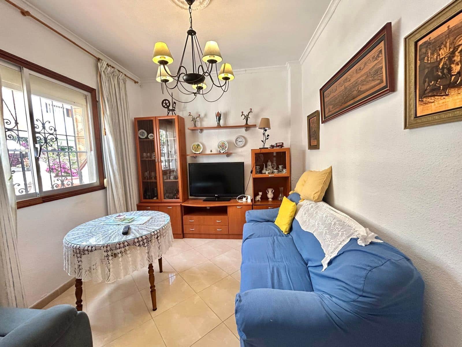 3 bedroom Townhouse for sale in Malaga city - € 345,000 (Ref: 9836583)