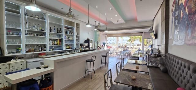 Erhverv til salg i Torremolinos - € 730.000 (Ref: 9839531)