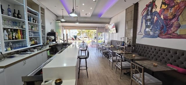 Erhverv til salg i Torremolinos - € 730.000 (Ref: 9839531)