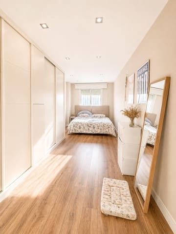 7 slaapkamer Rijtjeshuis te koop in Rincón de la Victoria met zwembad garage - € 620.000 (Ref: 9851957)