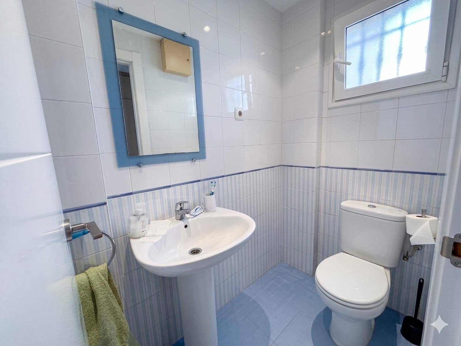 Adosado de 7 habitaciones en Rincón de la Victoria en venta con piscina garaje - 620.000 € (Ref: 9851957)