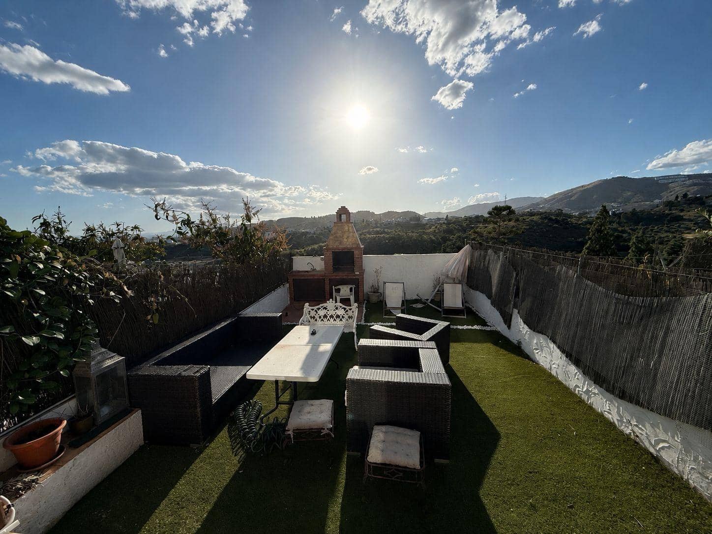 Adosado de 7 habitaciones en Rincón de la Victoria en venta con piscina garaje - 620.000 € (Ref: 9851957)