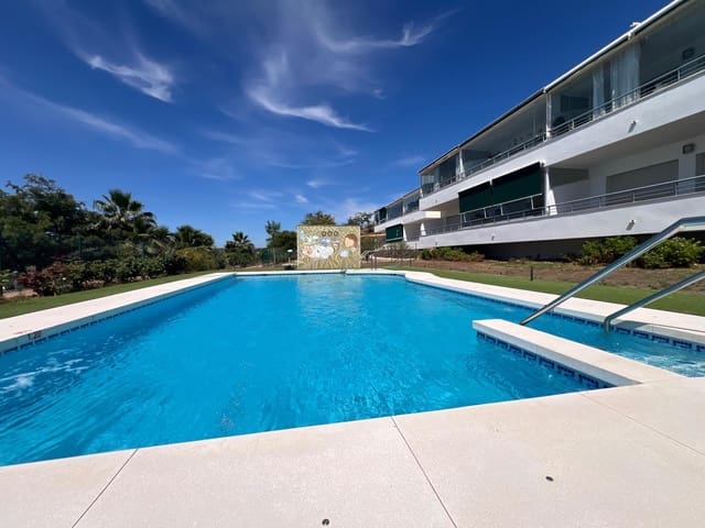1 quarto Apartamento para venda em Puerto de la Torre, Málaga cidade com piscina - 155 000 € (Ref: 9860295)