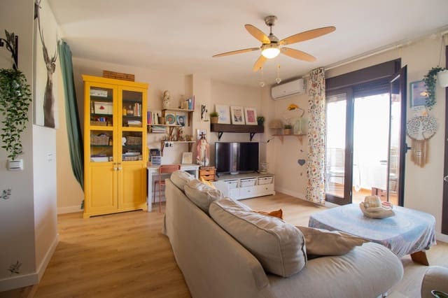 3 soverom Leilighet til salgs i Cómpeta med garasje - € 280 000 (Ref: 9860296)