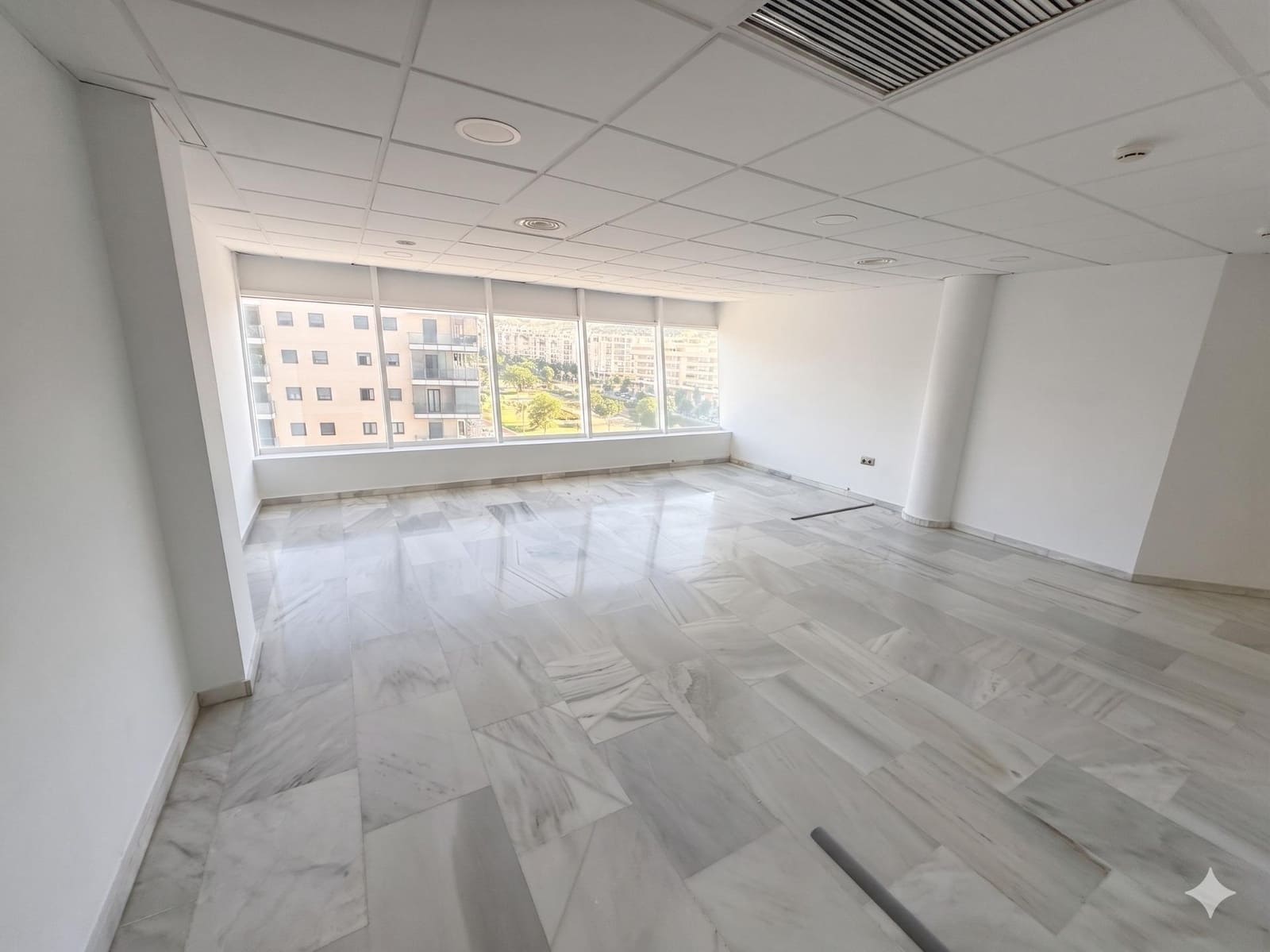 Büro zu vermieten in Malaga Stadt mit Garage - 2.500 € (Ref: 9867154)
