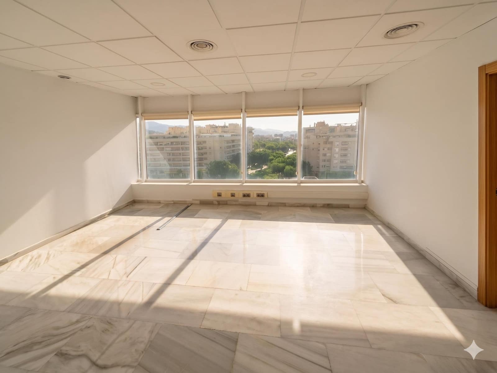Büro zu vermieten in Malaga Stadt mit Garage - 2.500 € (Ref: 9867154)