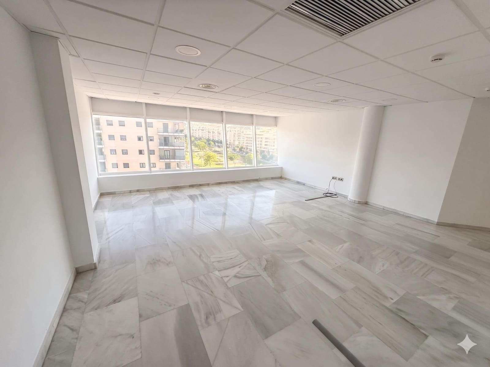 Büro zu vermieten in Malaga Stadt mit Garage - 2.500 € (Ref: 9867154)