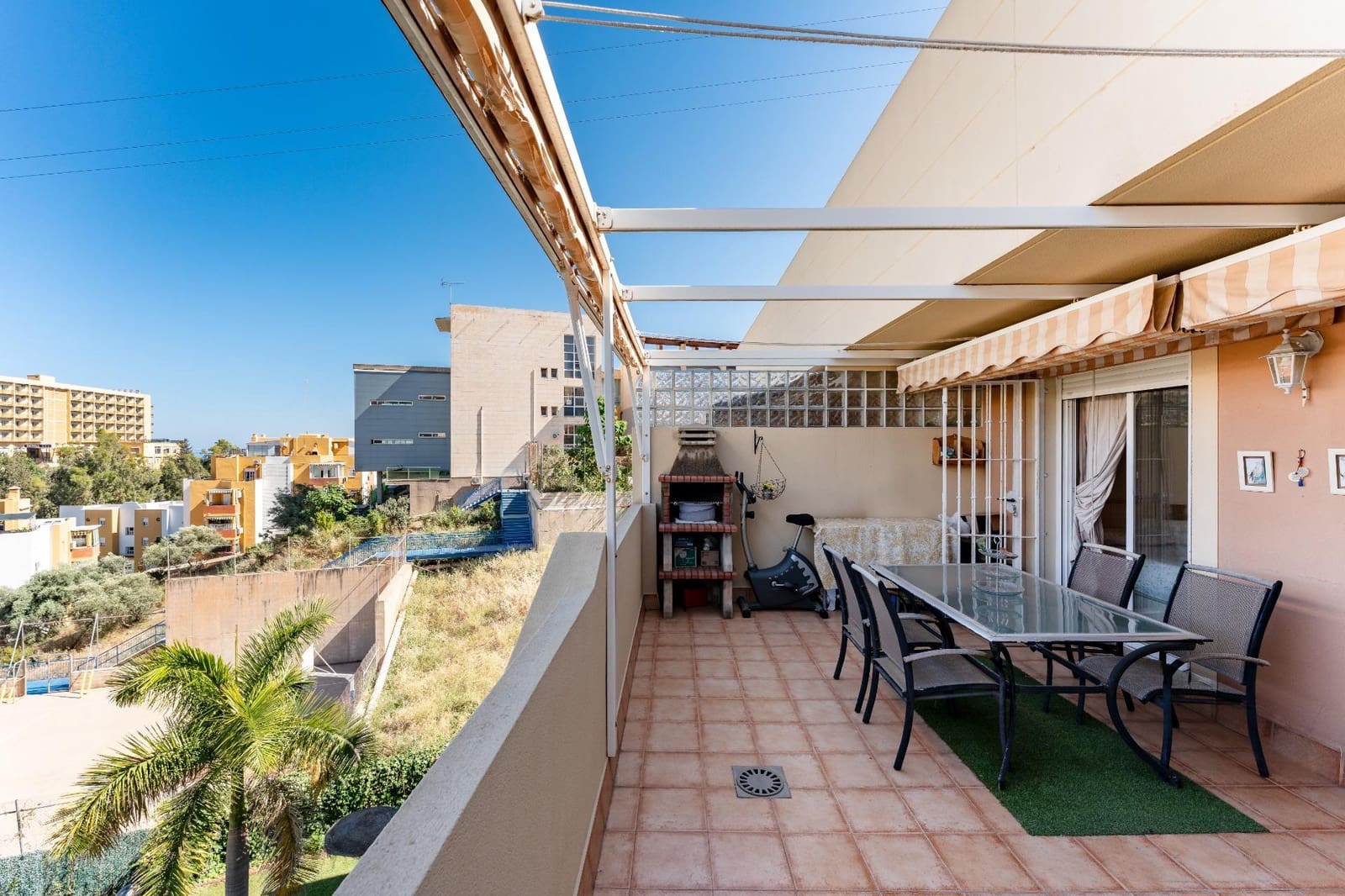 2 bedroom Penthouse for sale in La Cala del Moral with pool garage - € 390,000 (Ref: 9867156)
