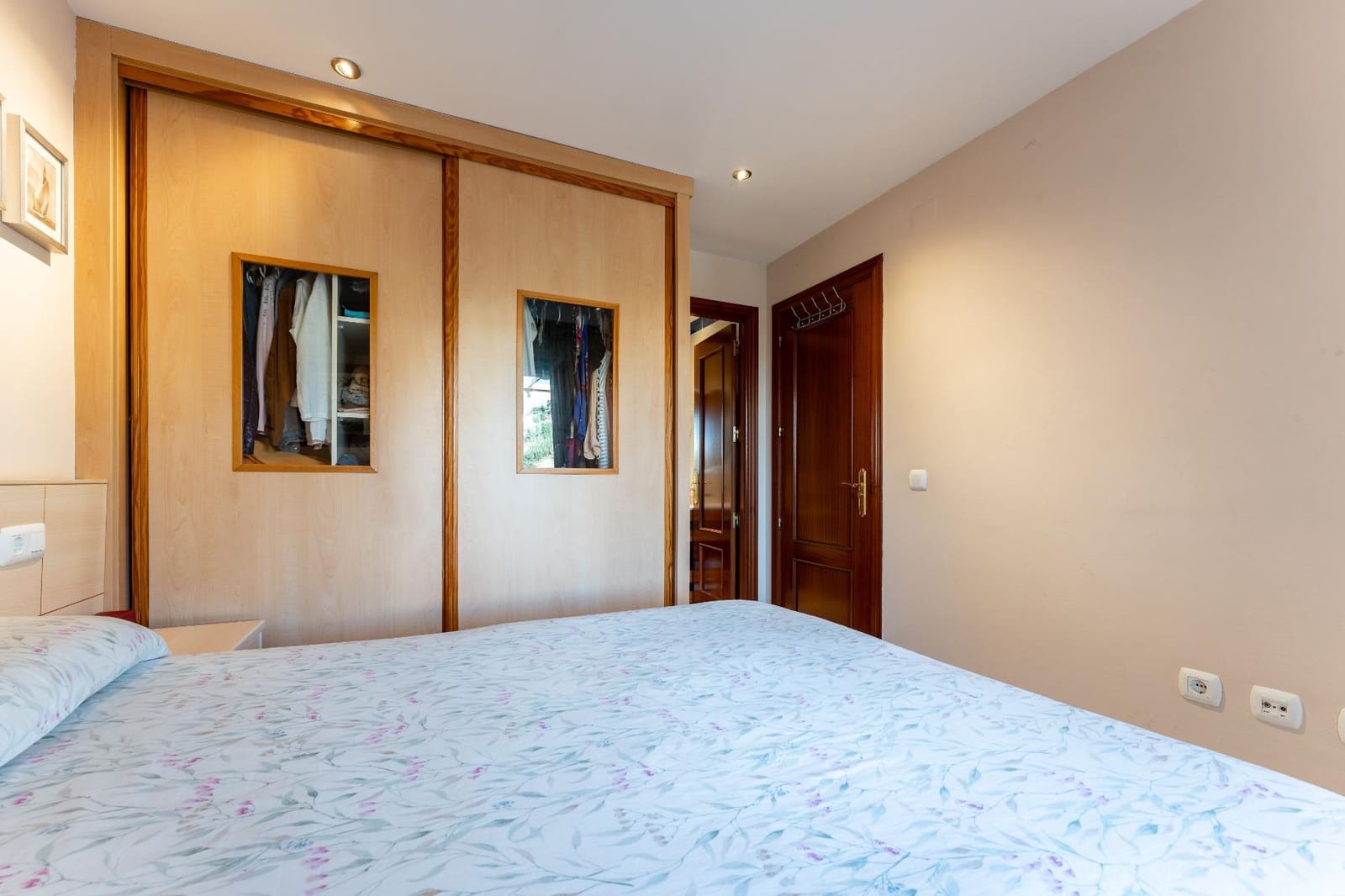 2 bedroom Penthouse for sale in La Cala del Moral with pool garage - € 390,000 (Ref: 9867156)