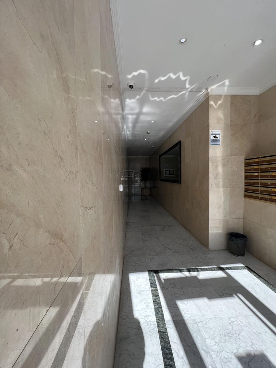 3 slaapkamer Flat te koop in Malaga stad - € 290.000 (Ref: 9876639)