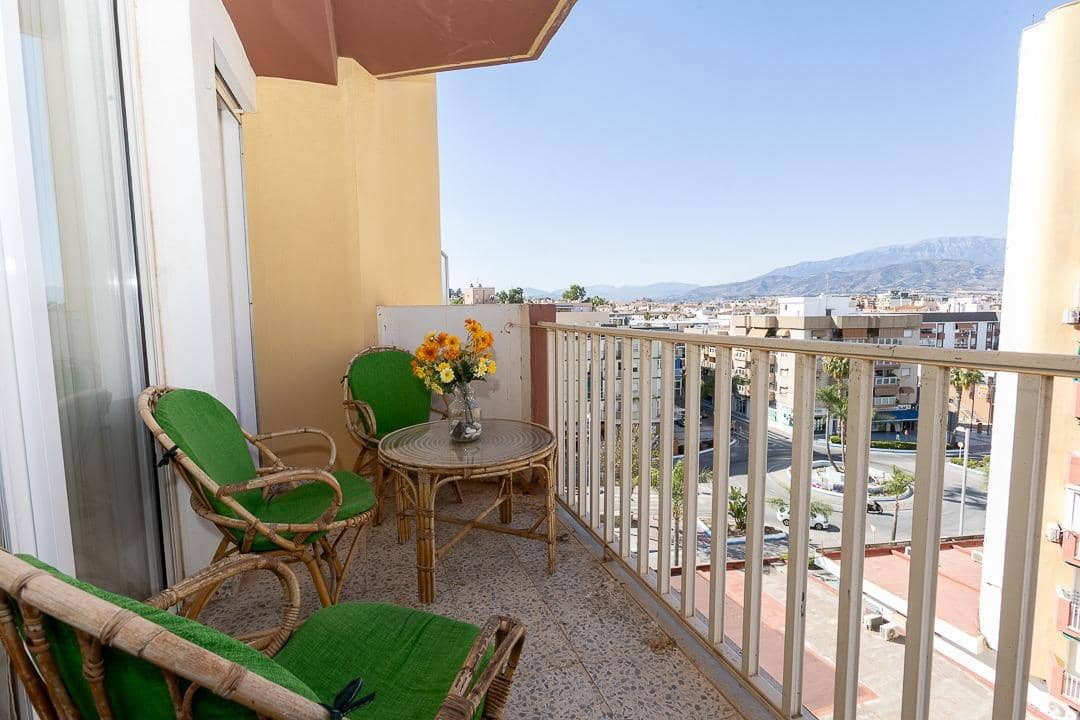 2 bedroom Apartment for sale in Torre del Mar - € 265,000 (Ref: 9879029)