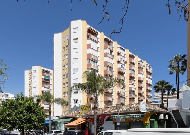 2 sovrum Lägenhet till salu i Torre del Mar, Vélez-Málaga - 265 000 € (Ref: 9879029)