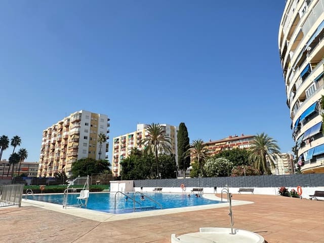 2 sovrum Lägenhet till salu i Torre del Mar, Vélez-Málaga - 265 000 € (Ref: 9879029)