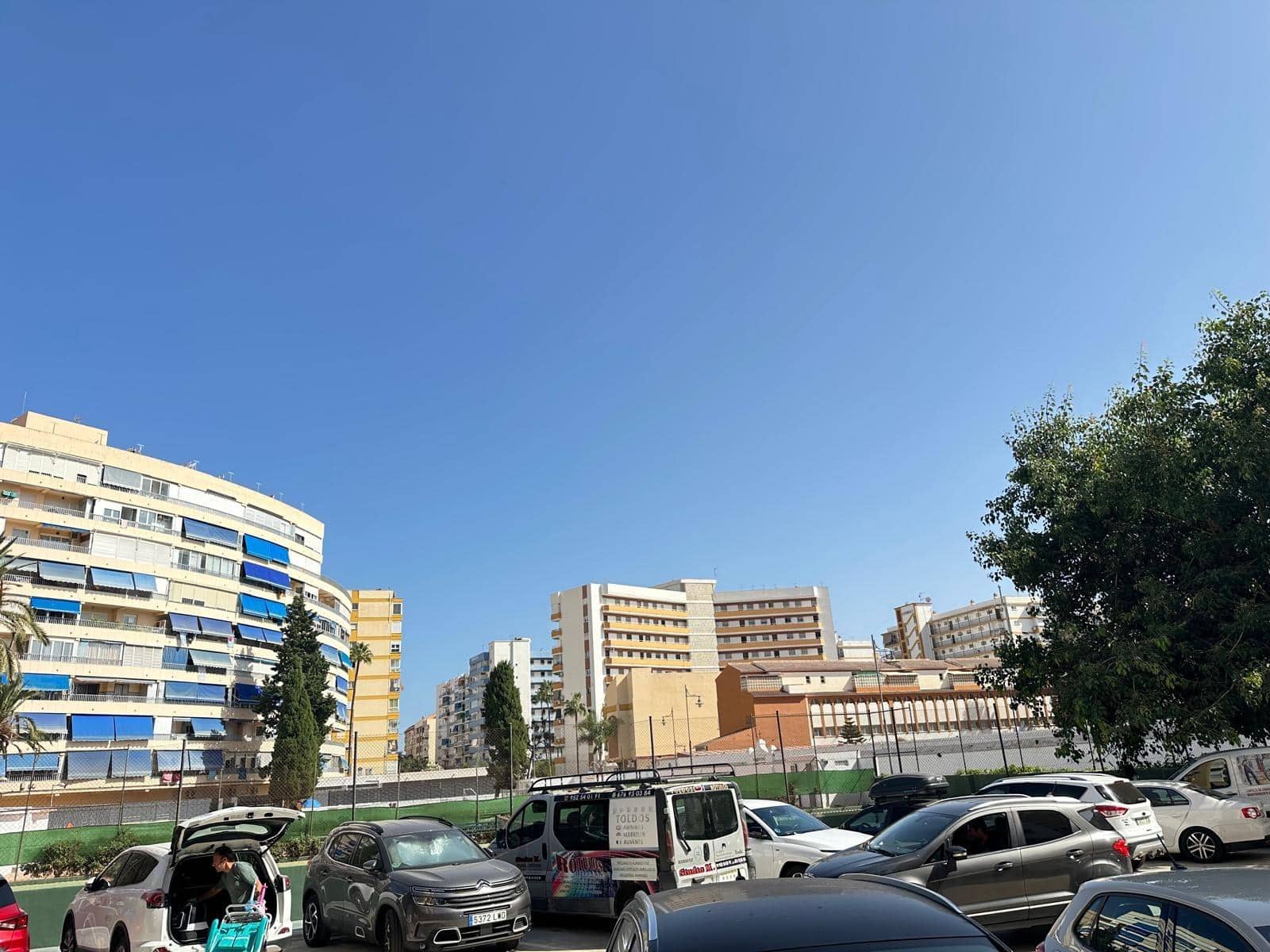2 bedroom Apartment for sale in Torre del Mar - € 265,000 (Ref: 9879029)