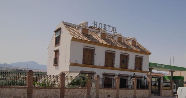 14 Zimmer Hotel zu verkaufen in Pizarra - 710.000 € (Ref: 9879030)