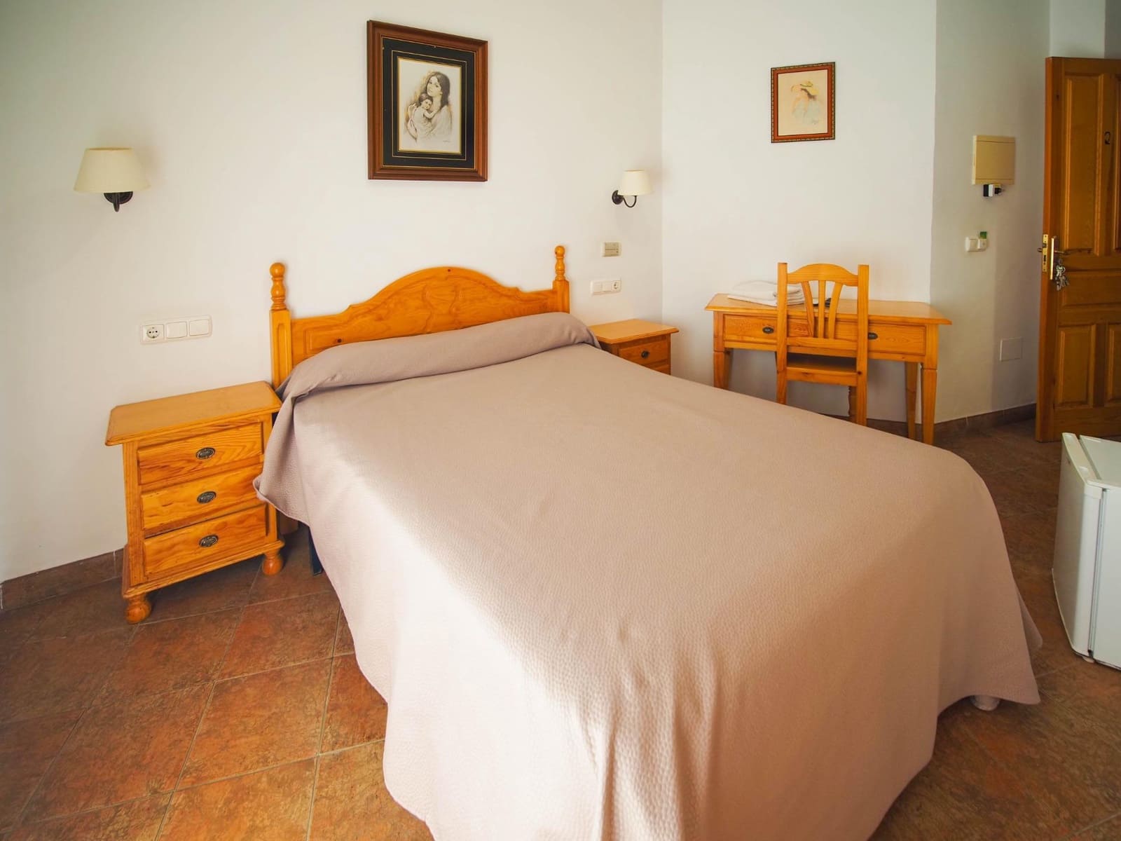 14 quarto Hotel para venda em Pizarra - 710 000 € (Ref: 9879030)