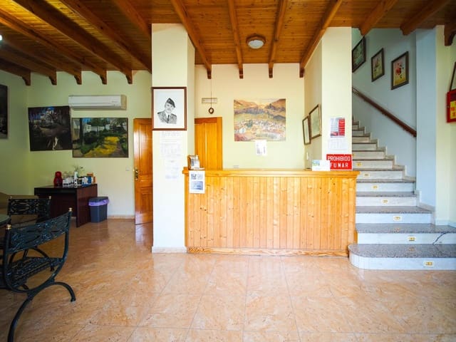 14 Zimmer Hotel zu verkaufen in Pizarra - 710.000 € (Ref: 9879030)