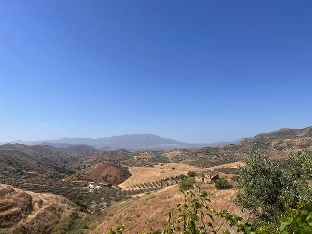 Mark till salu i Pizarra - 399 000 € (Ref: 9890586)