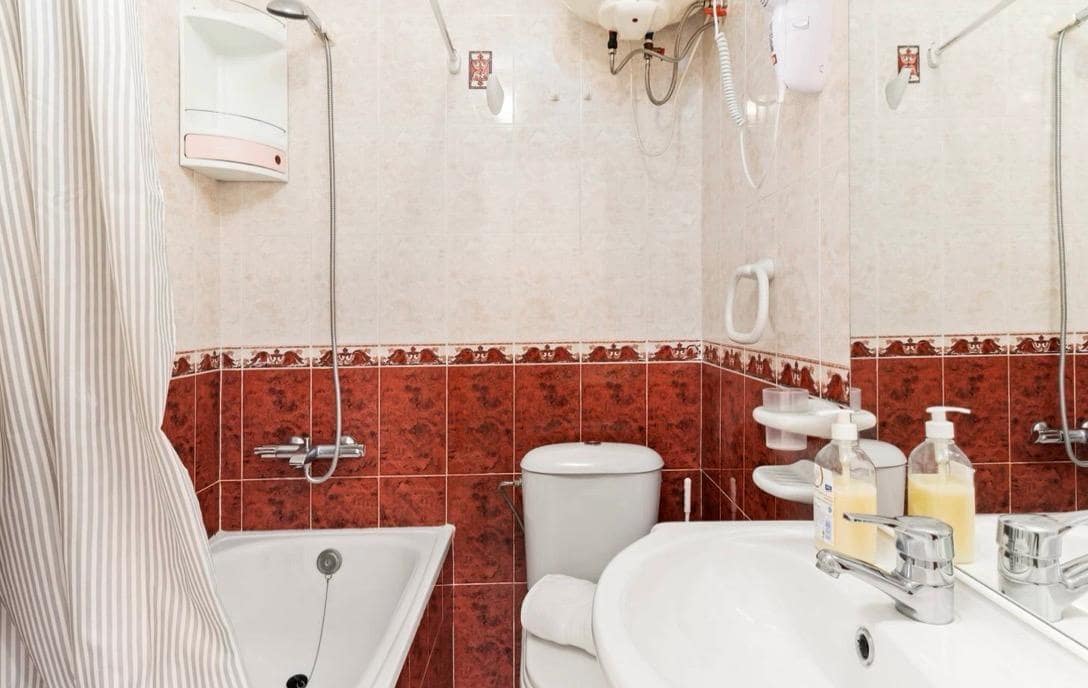 1 bedroom Flat for sale in Arroyo de la Miel with pool - € 169,000 (Ref: 9890587)
