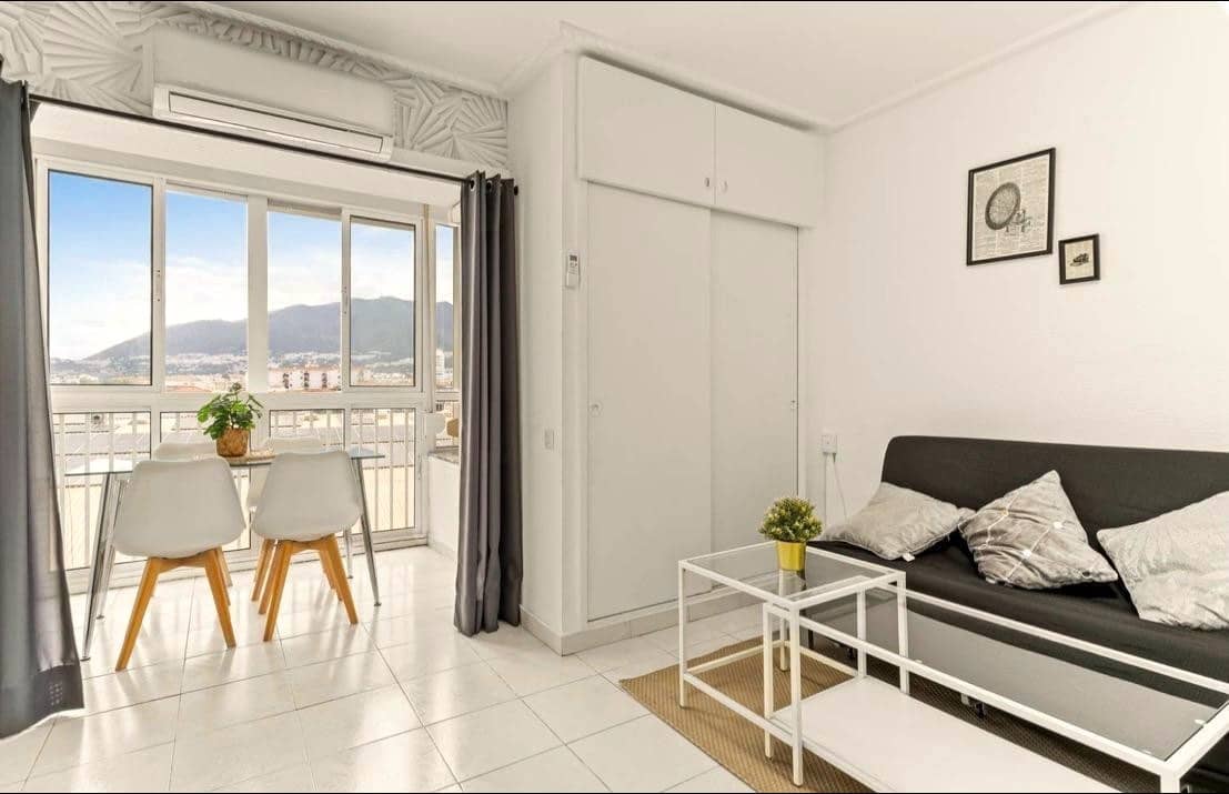 1 bedroom Flat for sale in Arroyo de la Miel with pool - € 169,000 (Ref: 9890587)