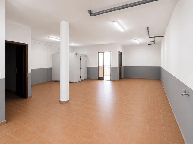 5 sovrum Villa till salu i Colmenar med garage - 396 000 € (Ref: 9890588)