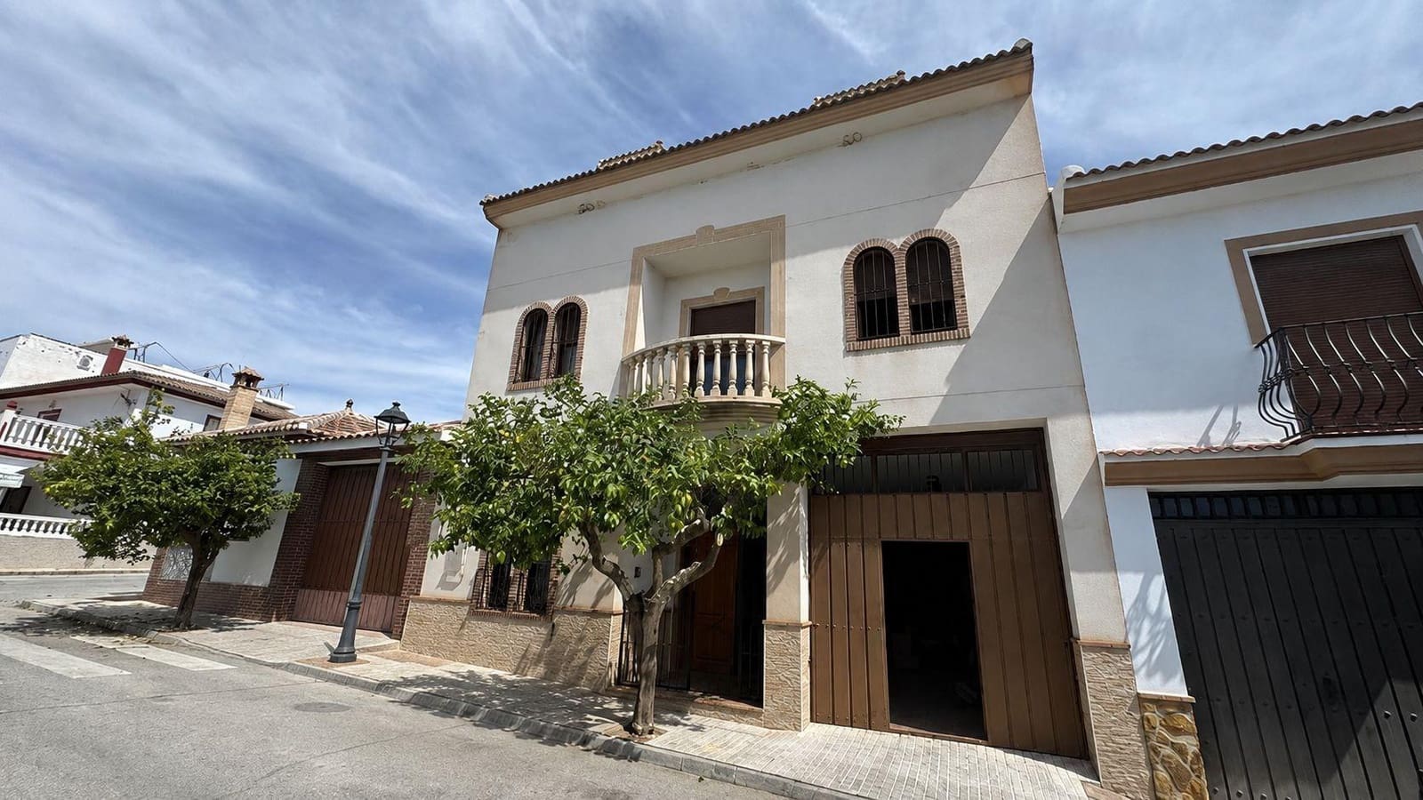 5 sovrum Villa till salu i Colmenar med garage - 396 000 € (Ref: 9890588)