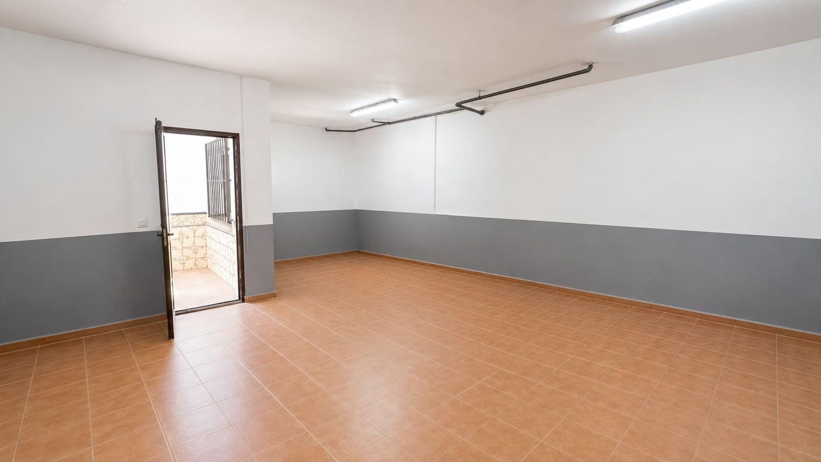 5 sovrum Villa till salu i Colmenar med garage - 396 000 € (Ref: 9890588)