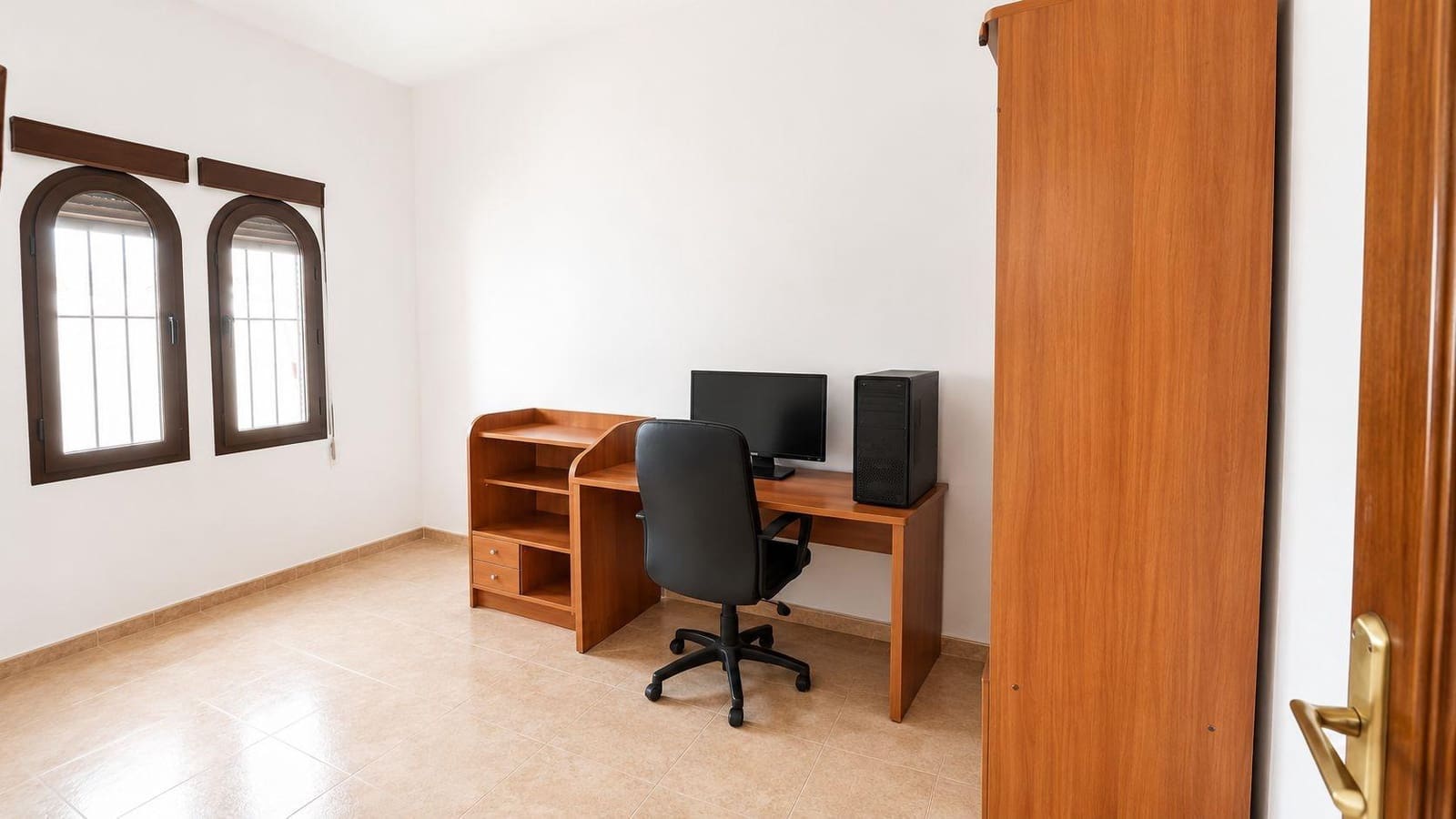 5 sovrum Villa till salu i Colmenar med garage - 396 000 € (Ref: 9890588)