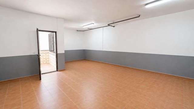 5 sovrum Villa till salu i Colmenar med garage - 396 000 € (Ref: 9890588)