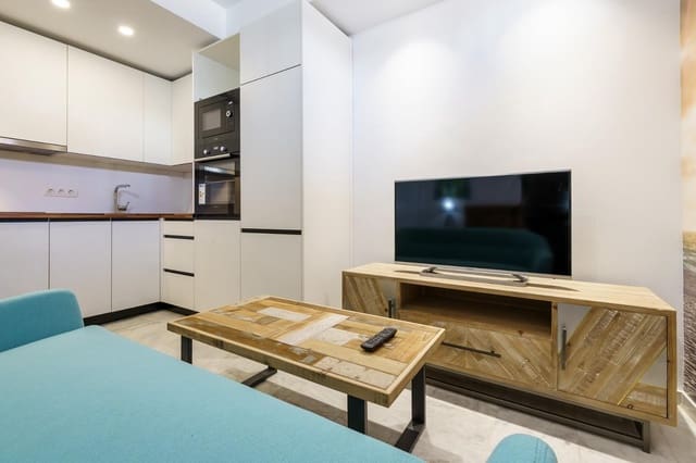 1 bedroom Studio for rent in Conde de Ureña, Málaga city - € 700 (Ref: 9904199)